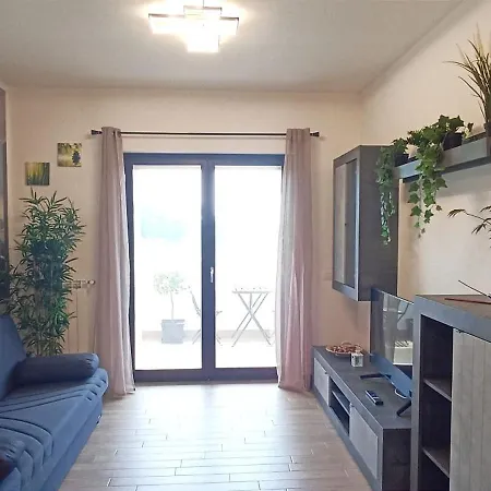 Greenhouse Apartman *